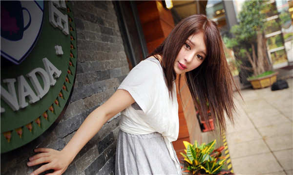 东区想找一个女性生孩子给报酬-｛找个女人生孩子多少钱｝